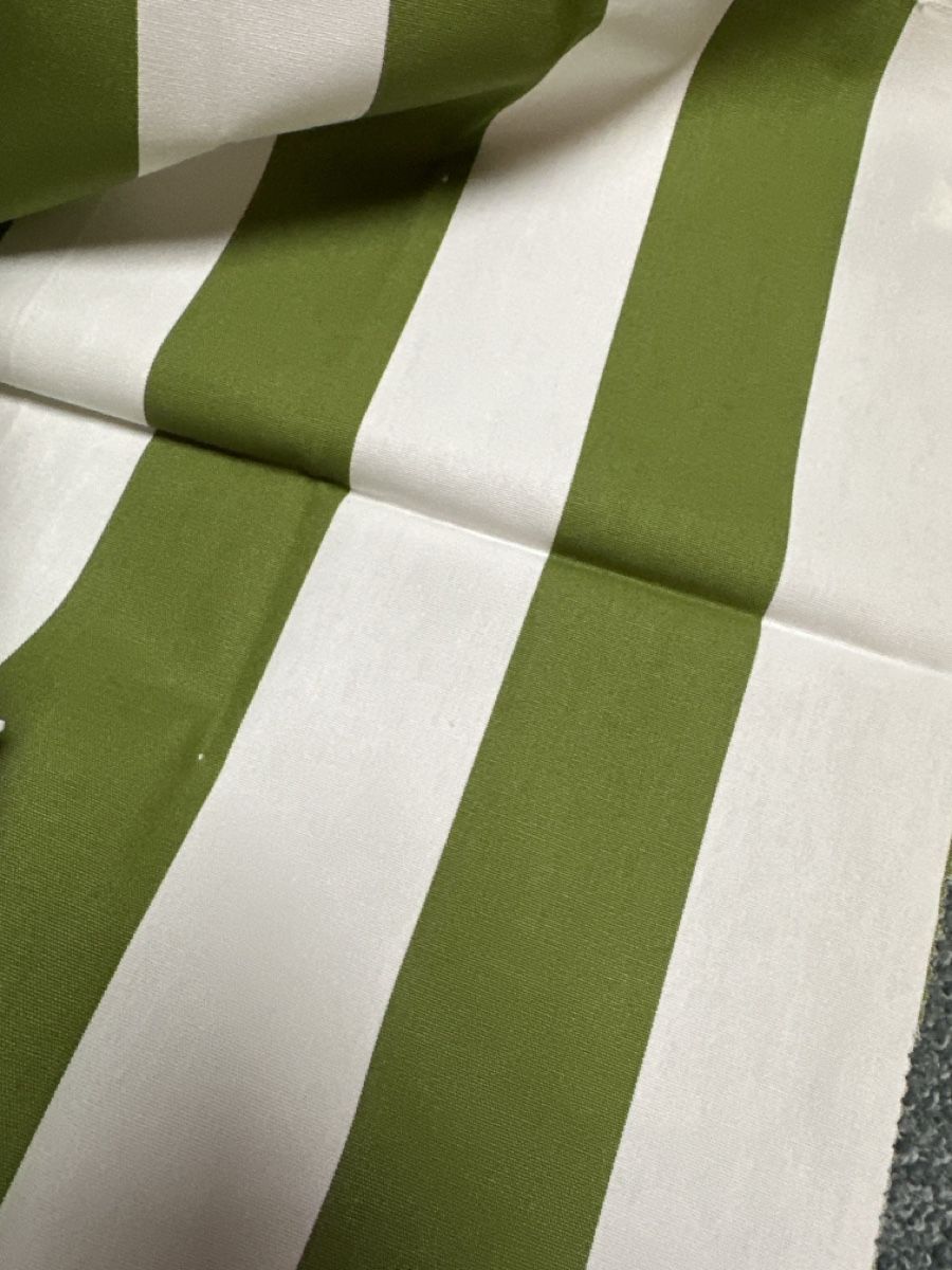 Ikea Sgabelli: 4 Barhocker Cremeweiss Leder – Usato da Baltschieder venduto da YmroBe 3