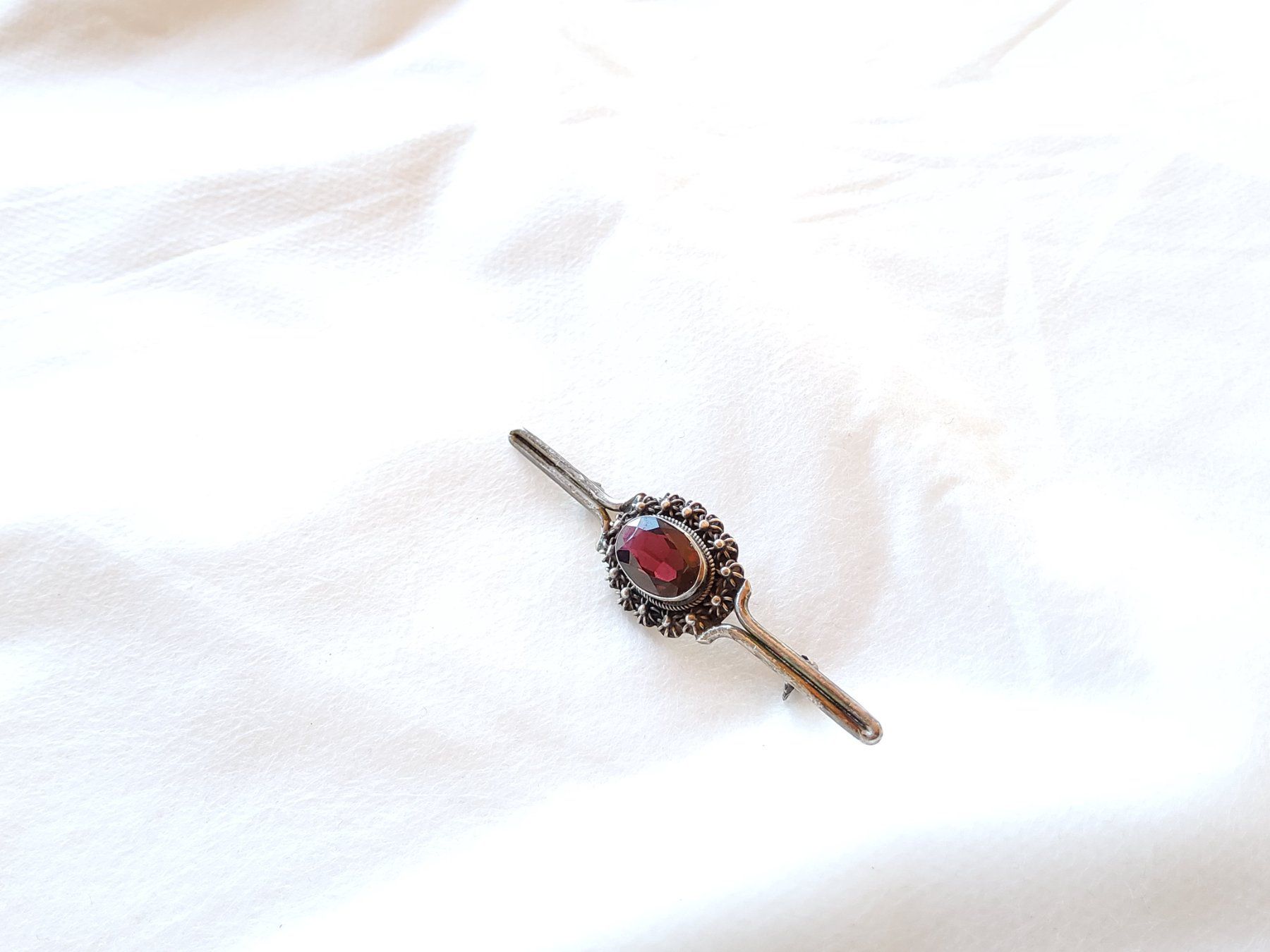 Spille & Fermagli: Ancienne broche en argent 800 – Usato da Malleray venduto da lafoirfouille 3