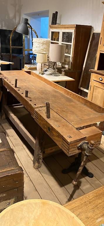 Établis: Massiver Hobelbank – D'occasion à Gunzwil par vintage-bazaar