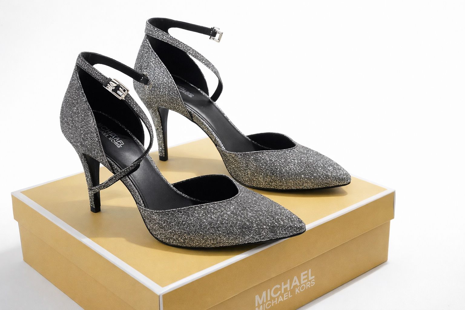 Michael Kors Damenschuhe: Michael Kors Pumps Elysia, Gr. 40, Neu & Originalverpackt – Neu und originalverpackt aus Murgenthal von mah_vy9v 2
