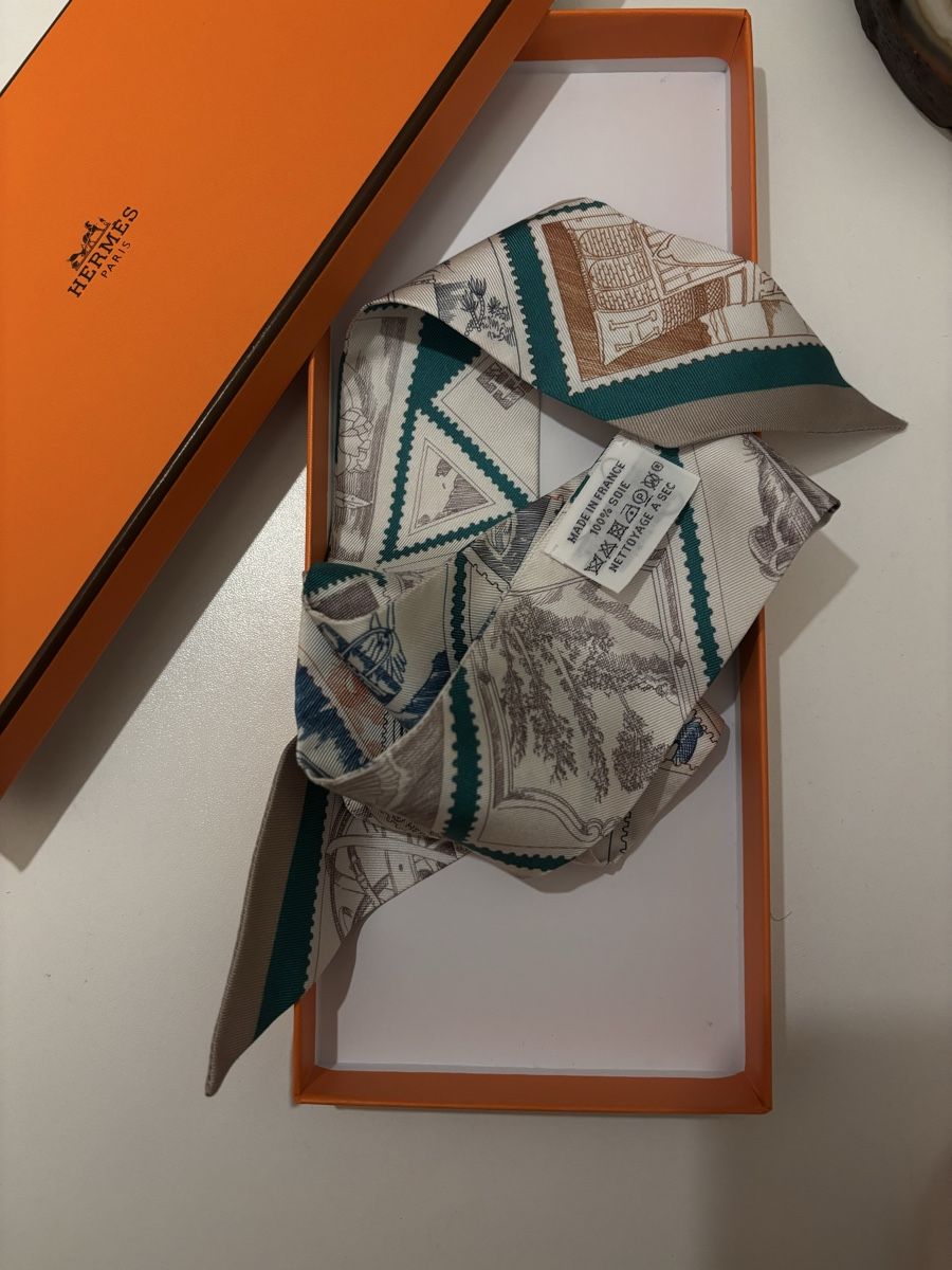 Hermès Foulards & écharpes: Hermès Twilly – Neuf avec emballage d'origine à Zollikon par han_rvt8 1