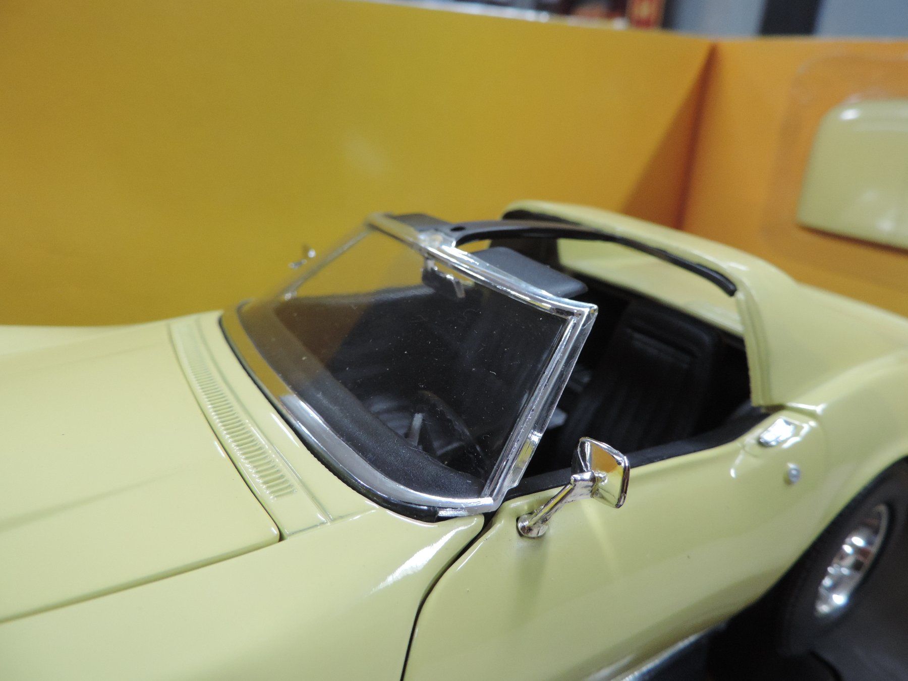 Chevrolet Modellini d'auto: 1968 Chevrolet Corvette Coupe – Nuovo (secondo la descrizione) da Epautheyres venduto da LordSkull 8