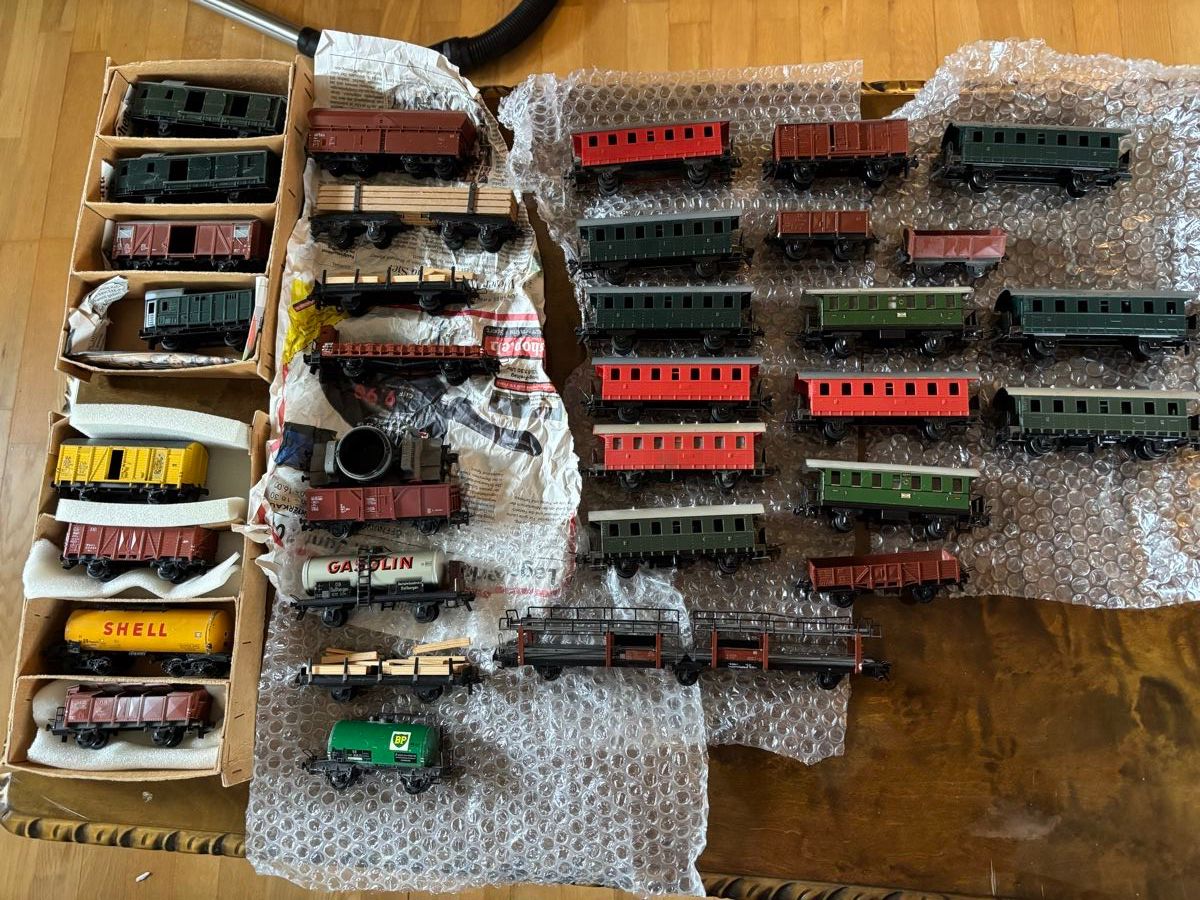 Trix Trains électriques: Trix Express Sammlung komplett – D'occasion à Reichenburg par Pfaffaruetti 4