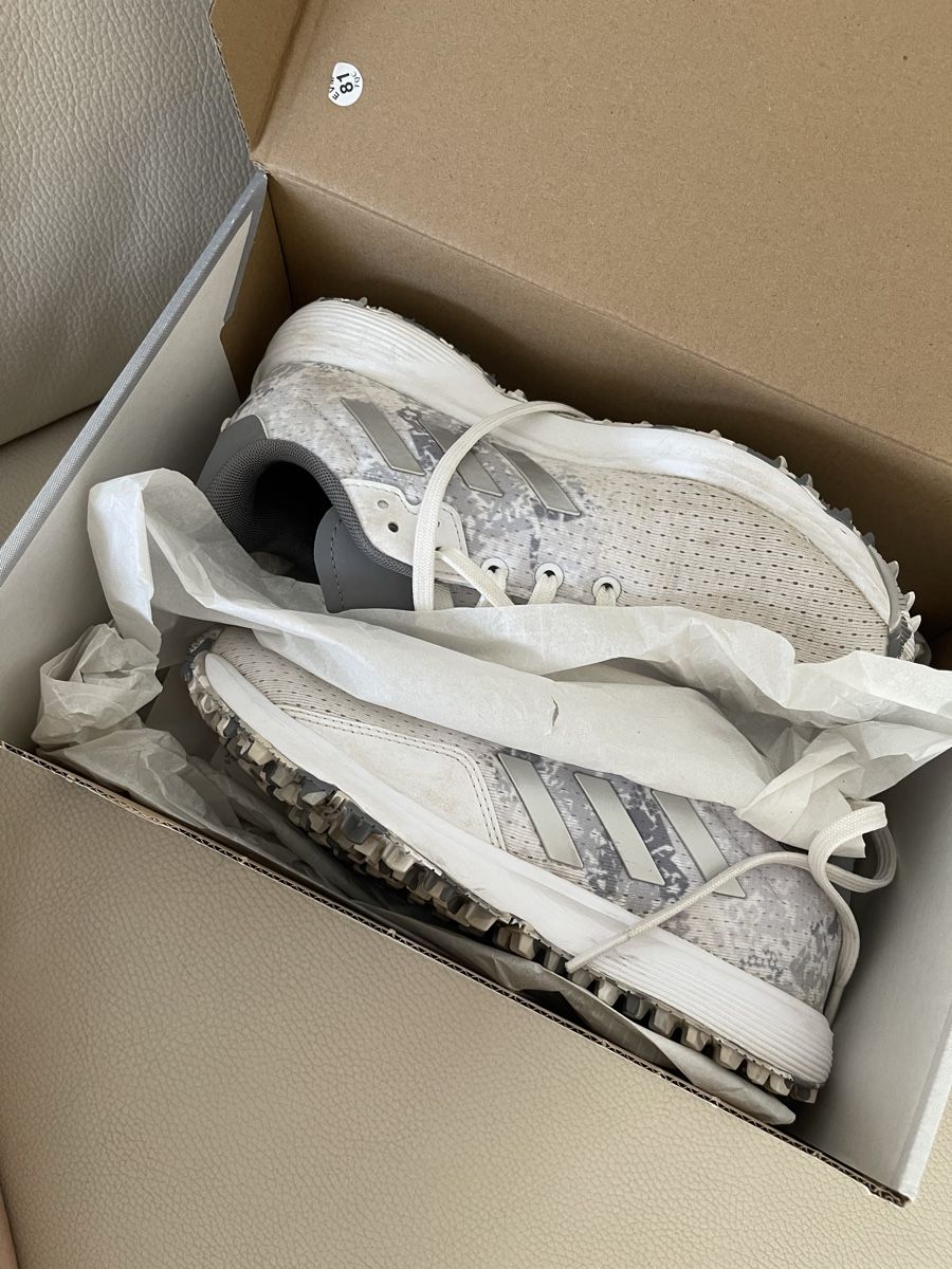 Adidas Scarpe per ragazzi: Adidas Kids Golf Schuhe Gr. 35.5 – Usato da Wichtrach venduto da Adriana222 2