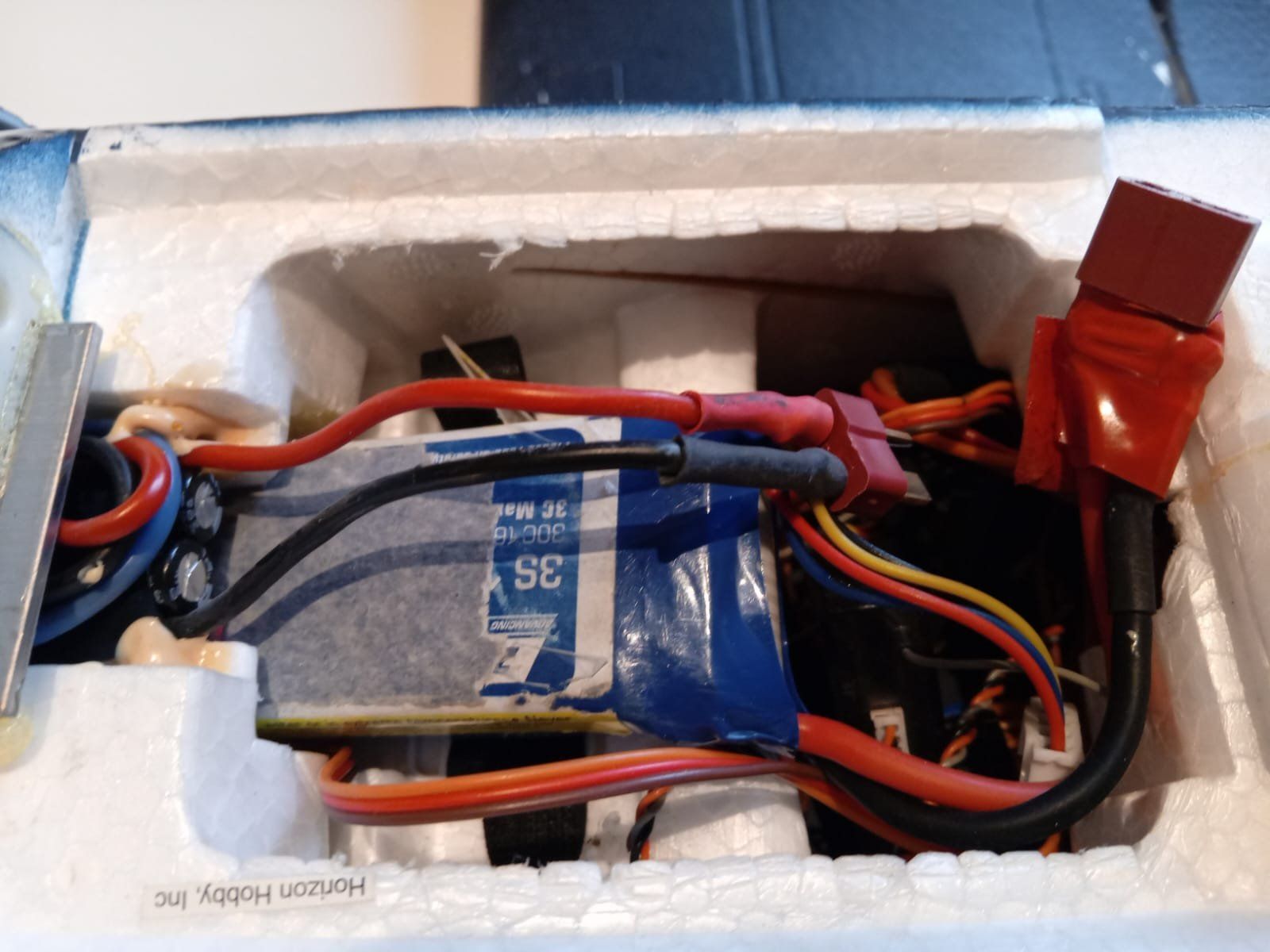 Modellismo RC: Easy Glider für Bastler – Usato da Aeschi SO venduto da git_l8rn 1