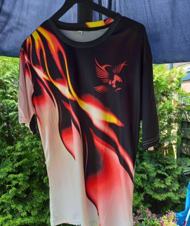 Buntes, leichtes Shirt Gr M