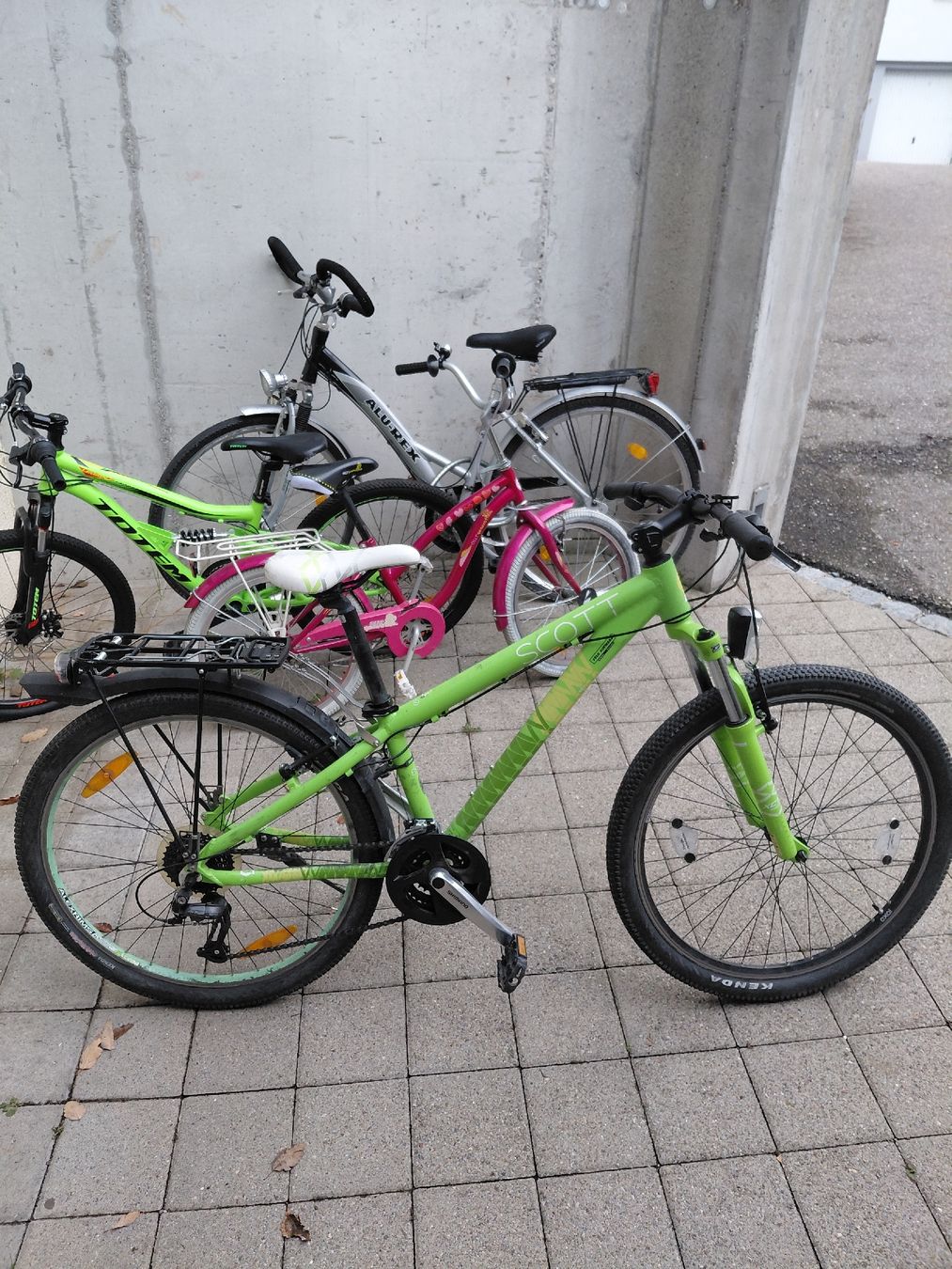 Scott Biciclette: scott 26 zoll – Usato da Rorschach venduto da ege_xh8p 3