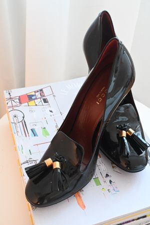 Gucci Pumps Gr. 37 Lackleder Quasten Absatzschuhe Elegant