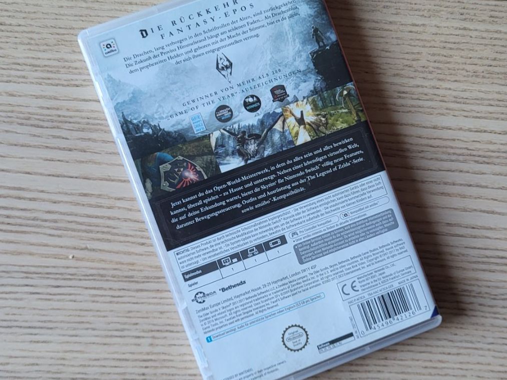 Nintendo Giochi: Skyrim Nintendo Switch – Usato da Auvernier venduto da Yncho 2