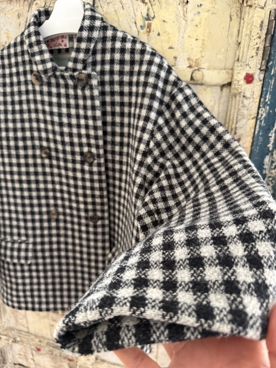Ensoie Jacken: EnSoie Wolljacke  – Gebraucht aus Erlenbach ZH von Sinichi 3