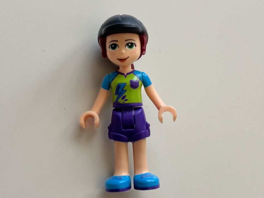 Lego Kit di costruzioni: Lego Friends - Mia - frnd247 – Usato da Hirschthal venduto da TamSwissBricks