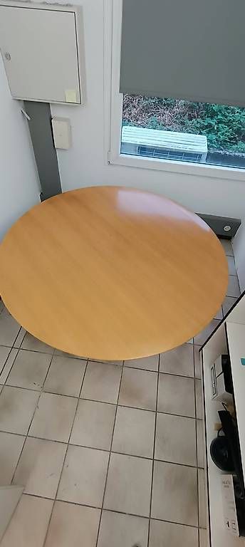 Tables: Tavolo ufficio  – D'occasion à Novazzano par Mich1974 1