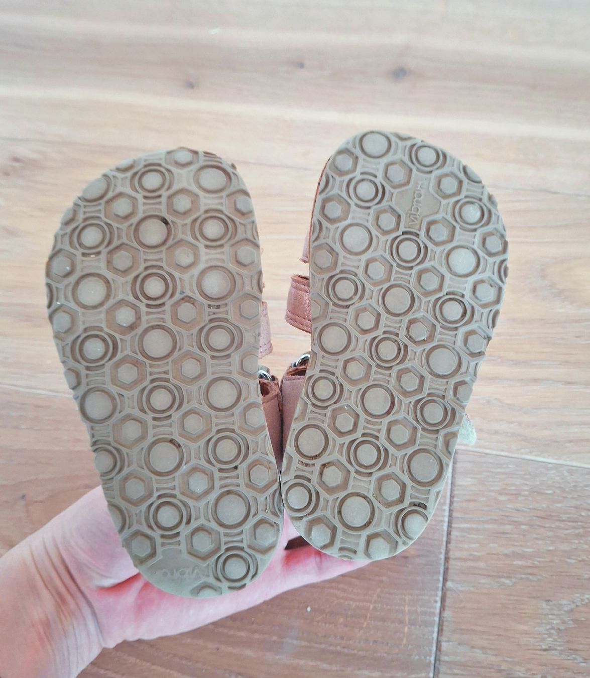 Froddo Chaussures filles: Froddo sandalen – D'occasion à Rapperswil BE par Wald146 1