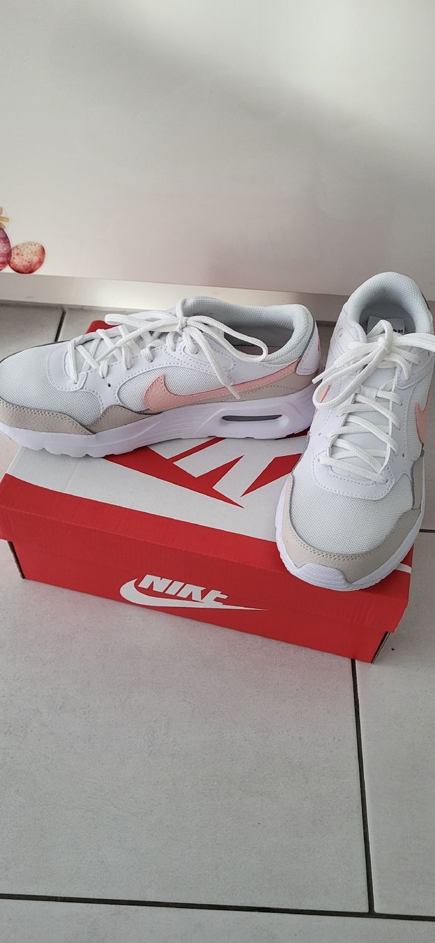 Nike Scarpe da donna: Nike AIR Gr.38 – Nuovo e nell'imballaggio originale da Thierachern venduto da Anastasia123 2