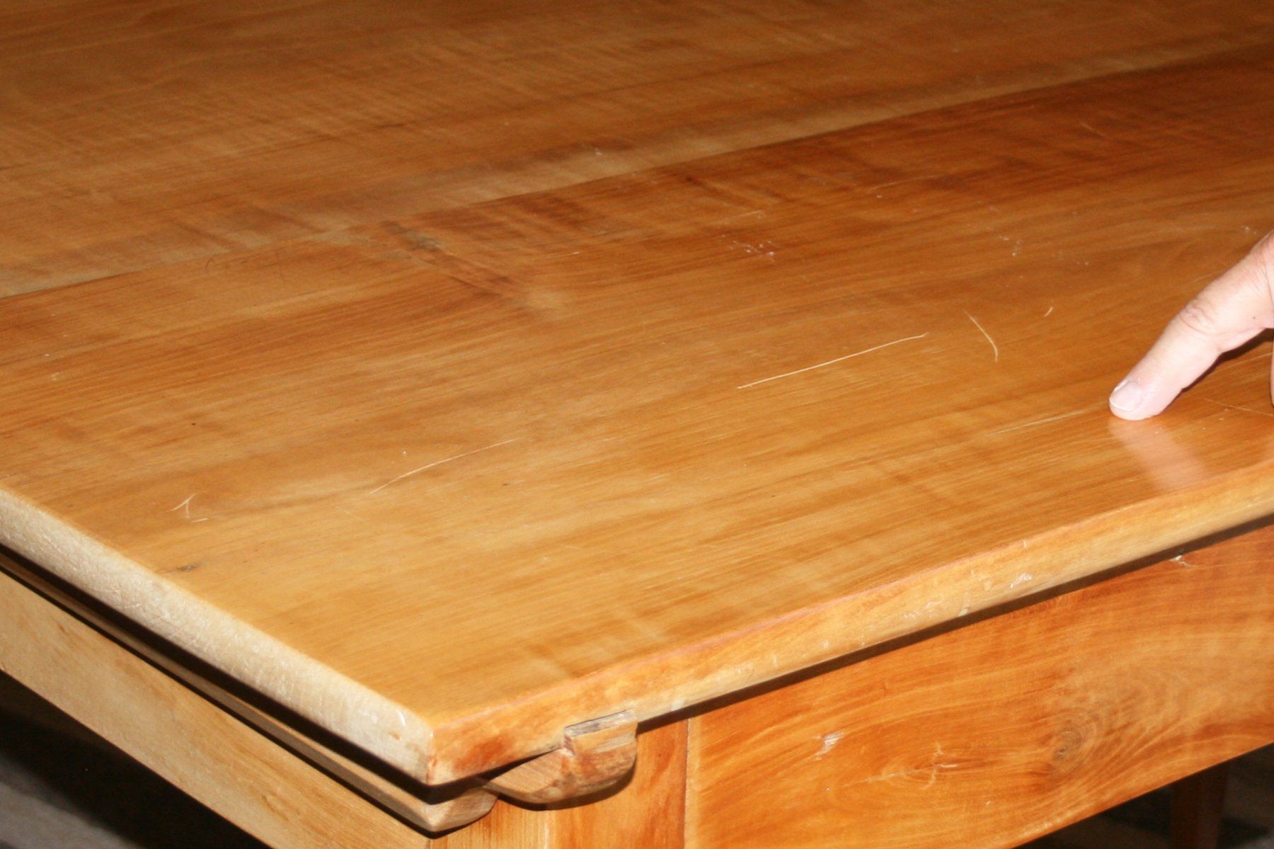Tables: Edler Biedermeier-Stil Esstisch aus massivem Kirschbaumholz – D'occasion à Hosenruck par Musikmamsell 2