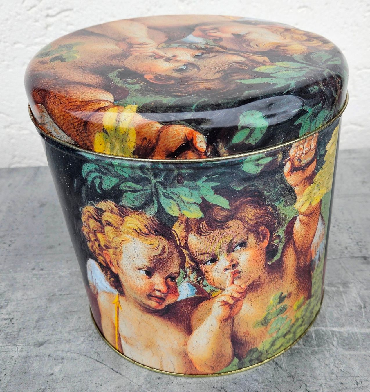 Behälter & Ähnliches: Blechdose mit Engel-Motiv – Gebraucht aus Gerzensee von Kaktusblumen 1