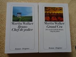 8 Krimis von Martin Walker zur Wahl aus 14 Titeln