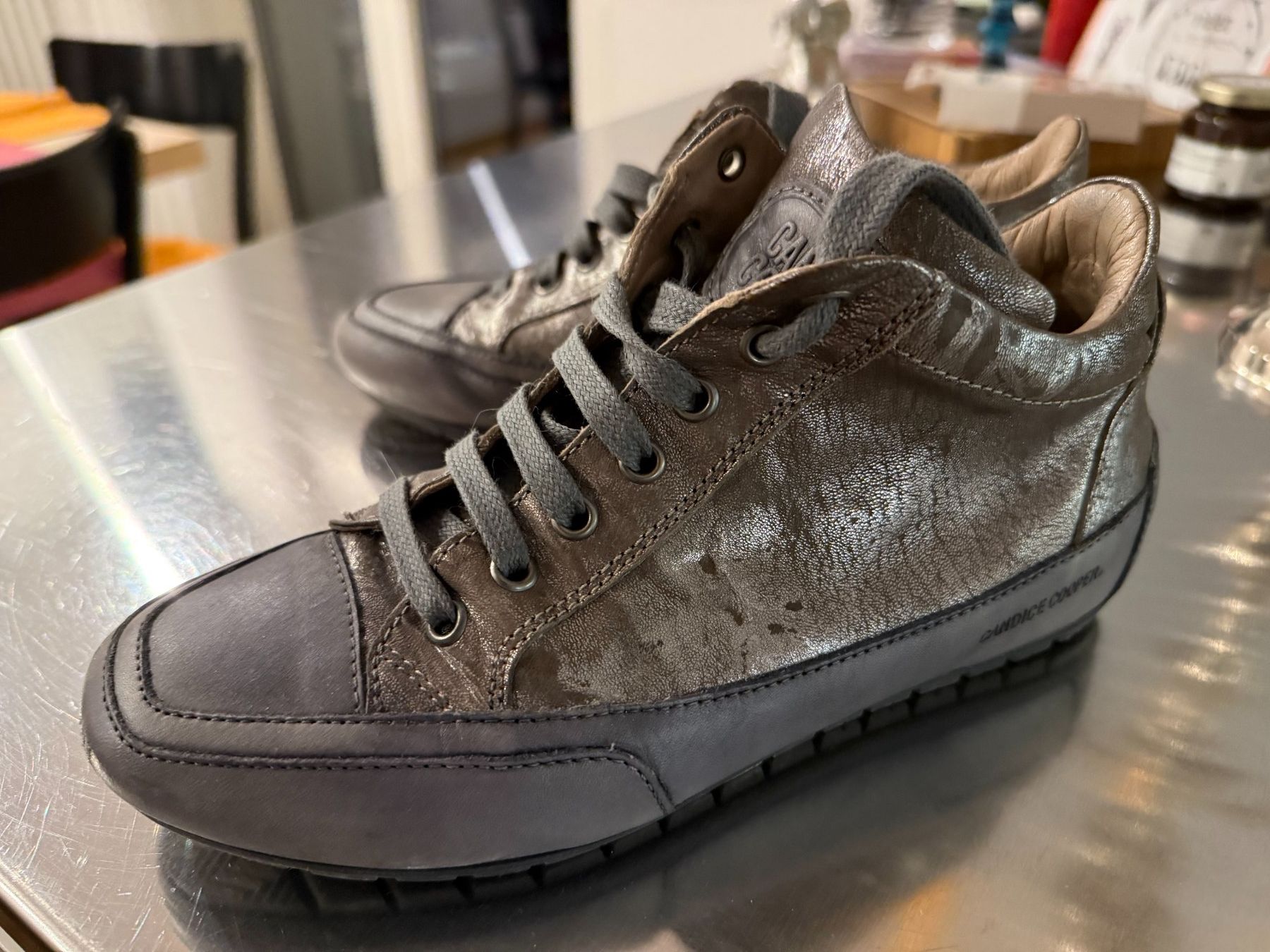 Cooper Scarpe da donna: Sneaker Candice Cooper Grösse 37,5, silber glänzend – Usato da Olten venduto da Malik007