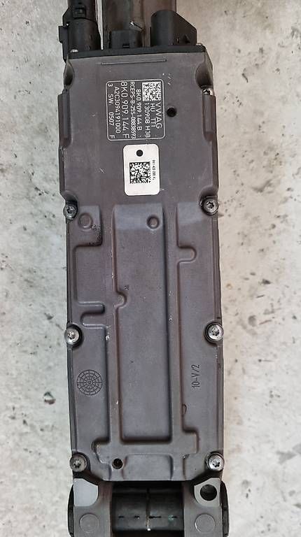 Audi Tutti pezzi di ricambio auto: Lenkgetriebe Audi A4 8k / A5 8T – Usato da Parpan venduto da giacco3 1