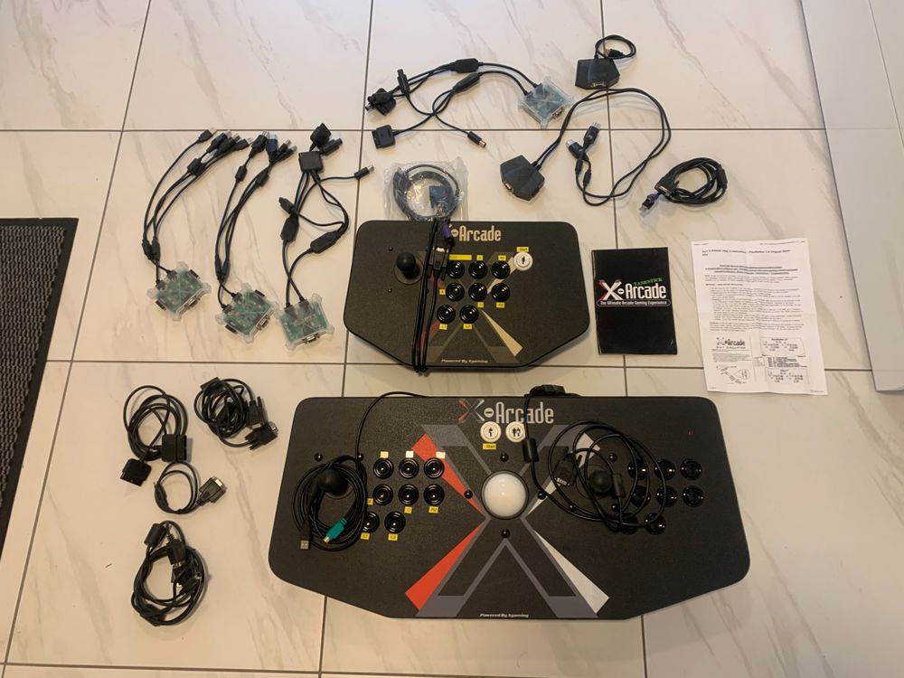 XArcade Solo & Dualtankstick mit Trackball und div. Adapter Kaufen auf Ricardo