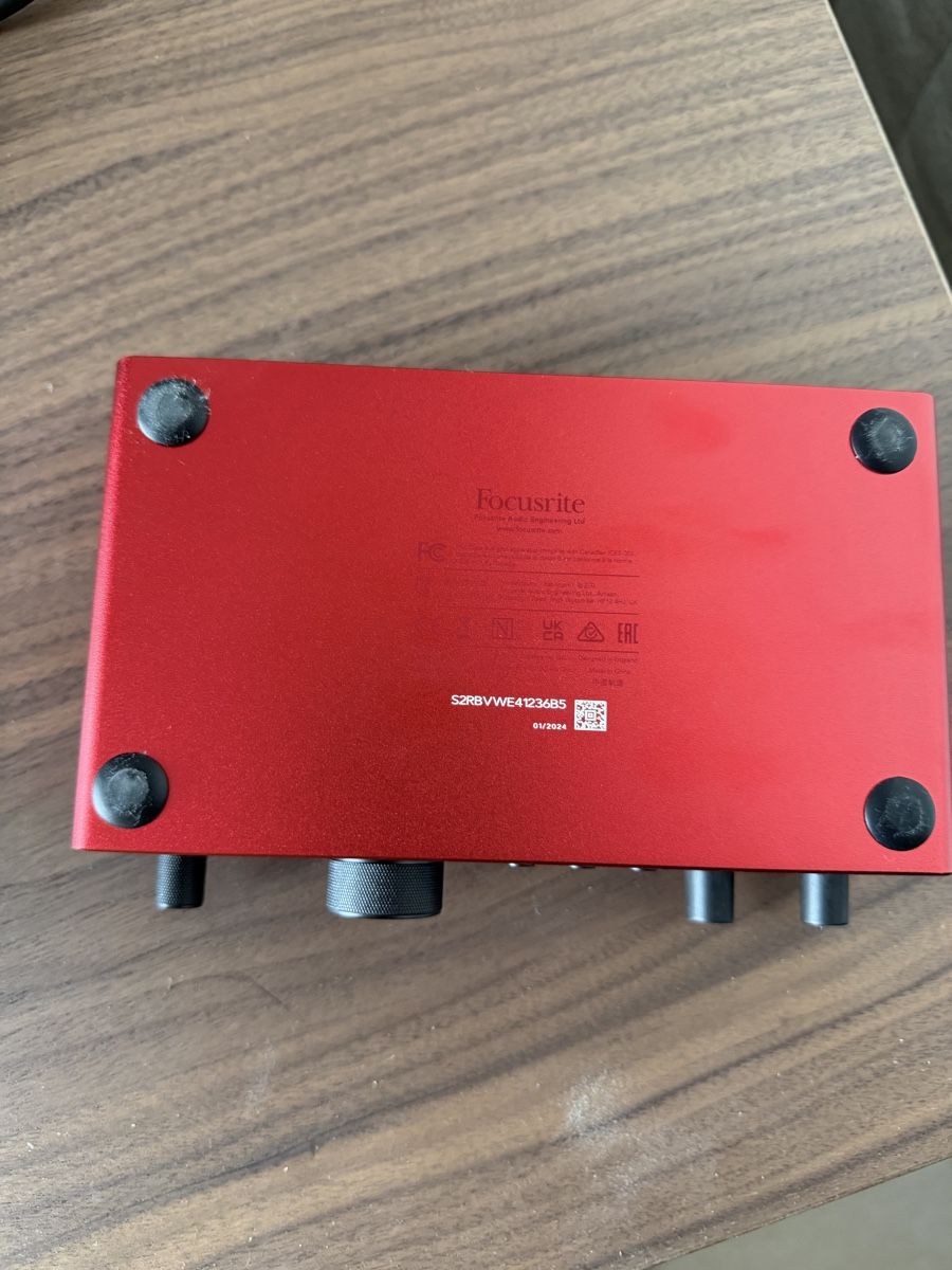 Focusrite Equalizzatori: Focusrite Scarlett 2i2 – 4th Generation – Nuovo (secondo la descrizione) da Wohlen AG venduto da dan_hk69 4