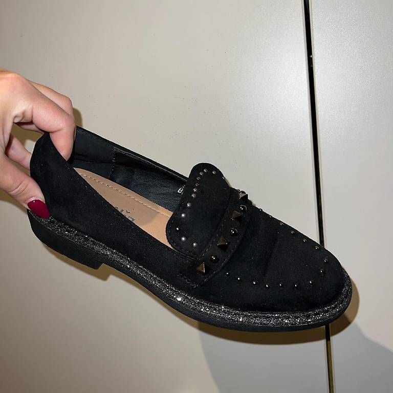 Scarpe da donna: Schwarze Loafers  – Usato da Cham venduto da VStore 3