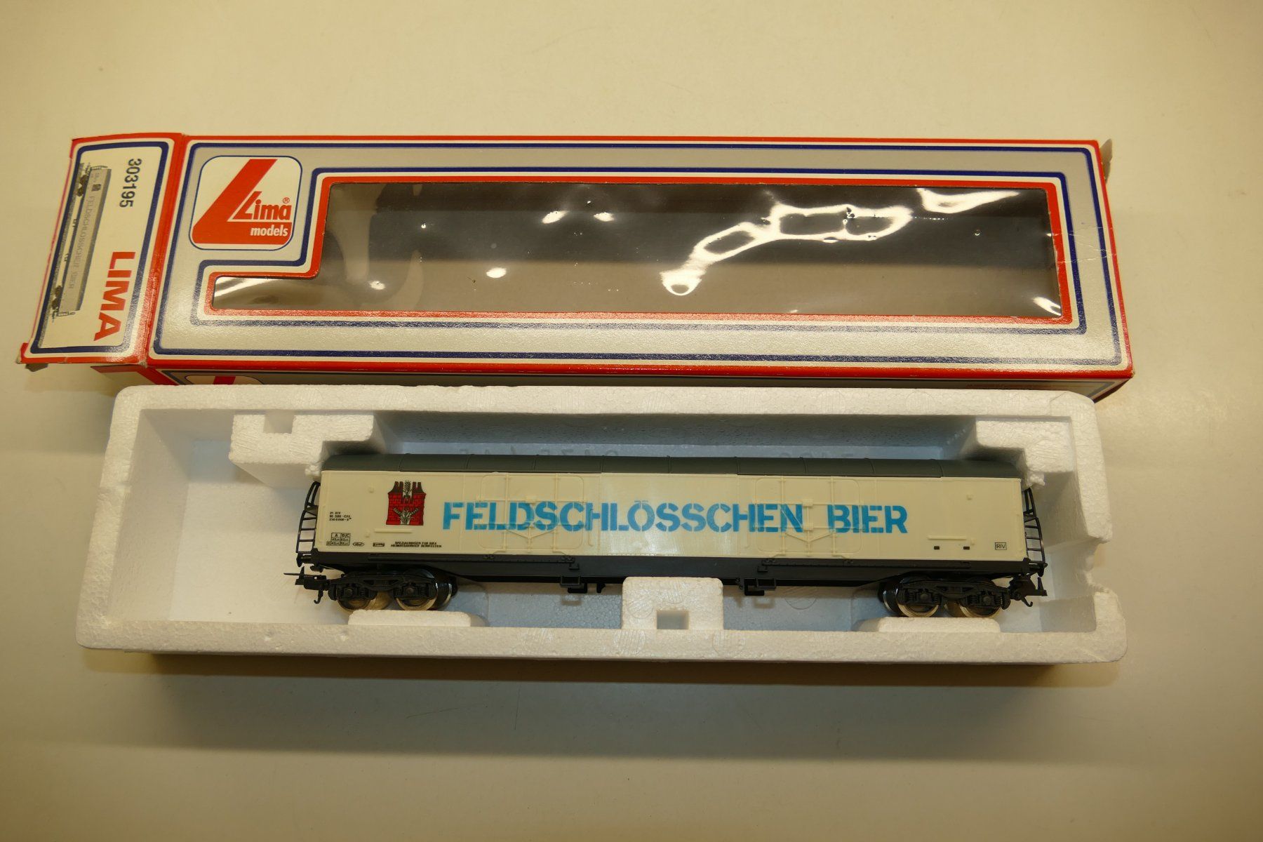 Lima Modellini di ferrovie: Lima H0: SBB Güterwagen Feldschlösschen Bier – Nuovo (secondo la descrizione) da Niederhasli venduto da Flash32