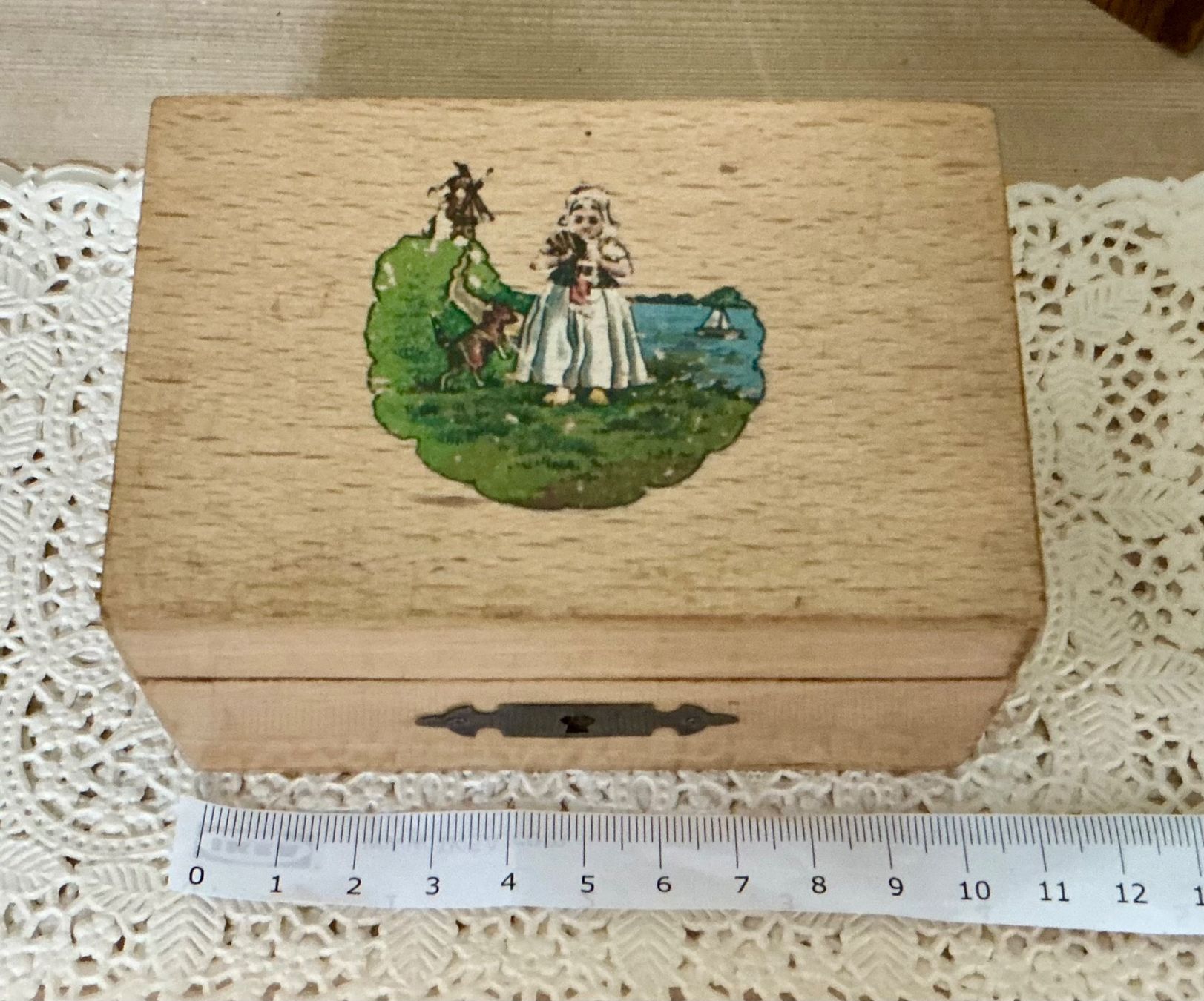 Tirelires: ALTES HOLZKÄSSELI – D'occasion à Zell LU par Silvermemory 5