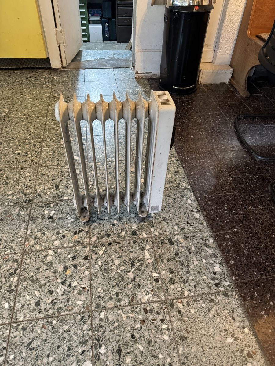 Rotel Radiatori: Heizkörper Rotel – Usato da Dübendorf venduto da Sachs621