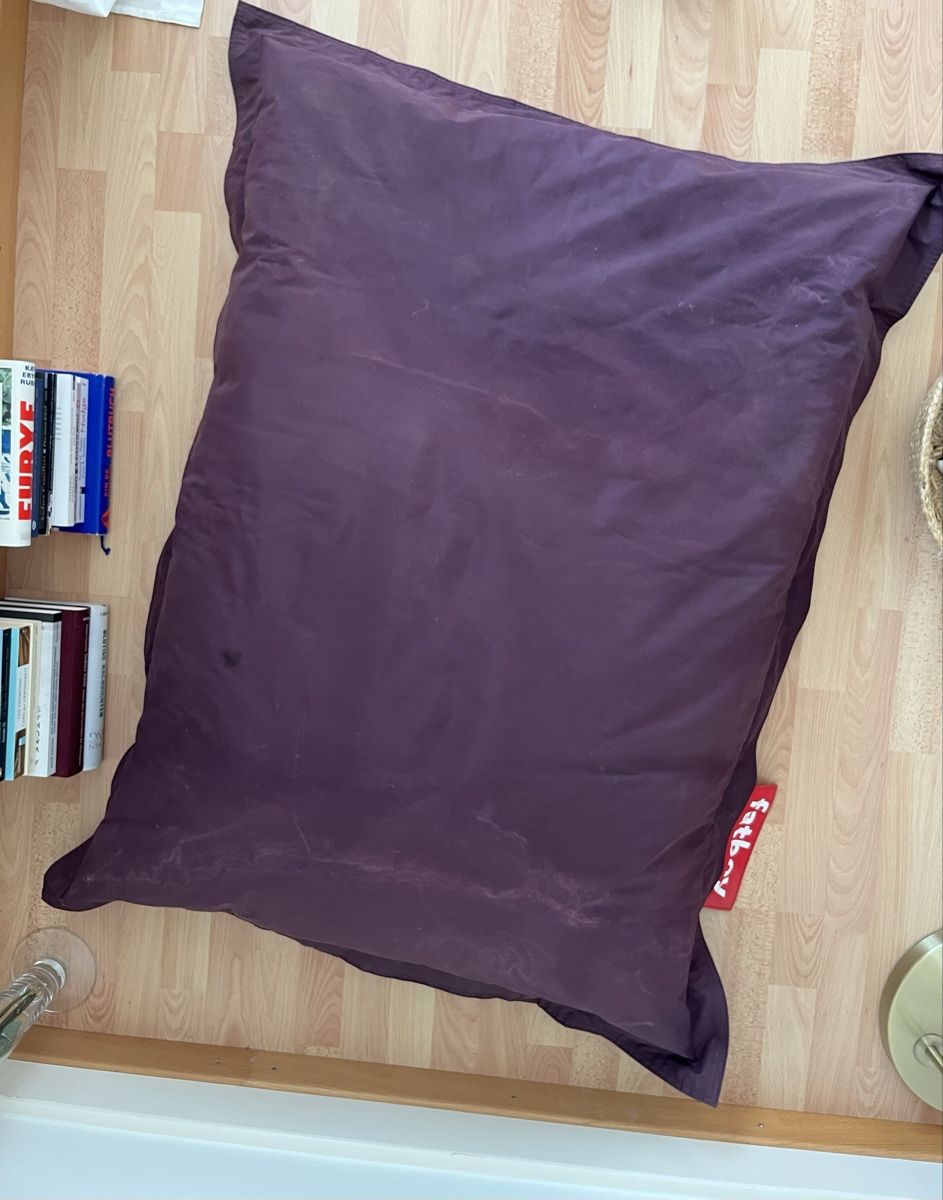 Fatboy Kissen: Sitzsack lila von Fatboy – Gebraucht aus Luzern von sophielucerne 4