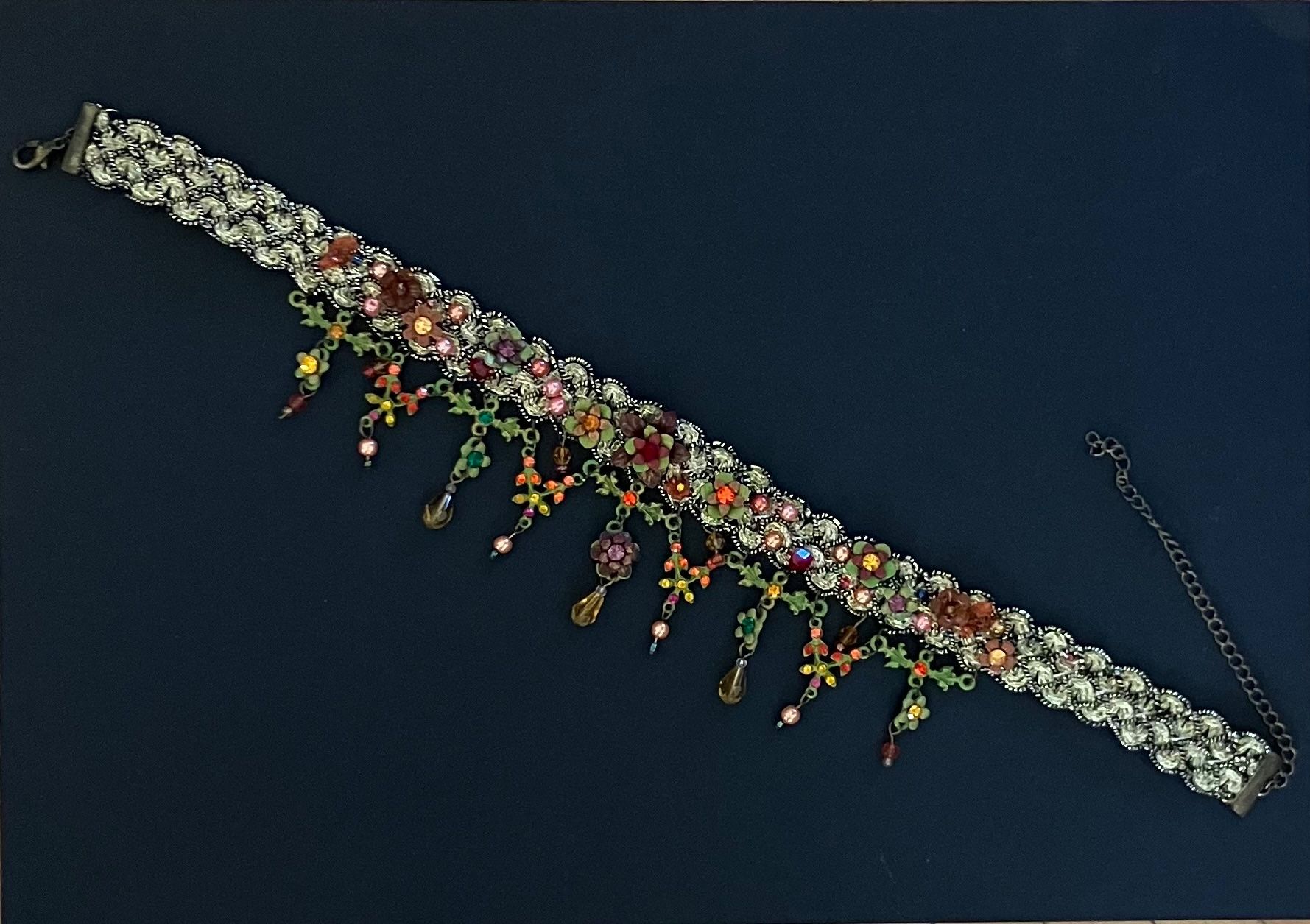 Catenine: Chocker Halskette mit Blumen und Perlen – Usato da Meilen venduto da ChristineL01 2