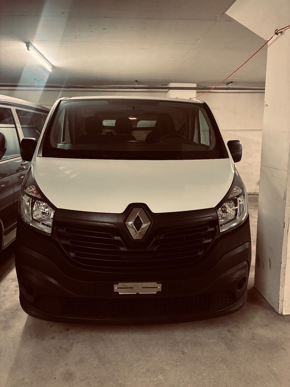 Renault Véhicules utilitaires: Renault Trafic dCi90 – D'occasion à Neukirch Egnach par berti55