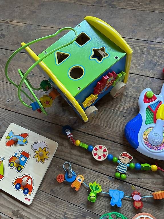 Giocattoli: Diverse Kleinkinderspielzeuge – Usato da Degersheim venduto da Principessa_90 1