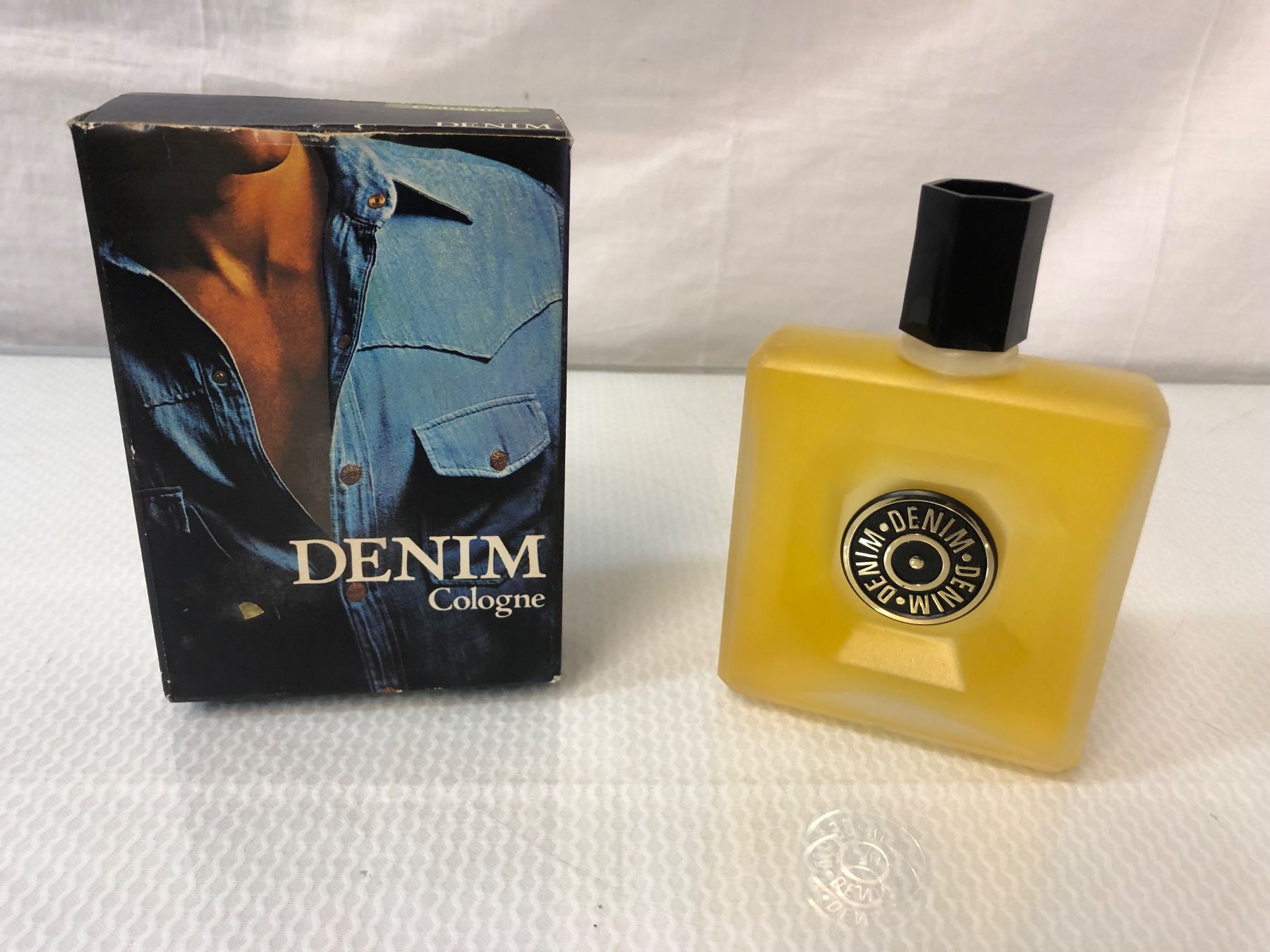 Profumi & Eau de Toilette: Denim Cologne 100ml Vintage! – Nuovo (secondo la descrizione) da Brunnen venduto da Allerwaren