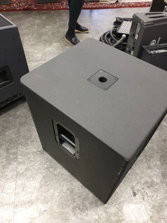 Yamaha DSR 118W Subwoofer Kaufen auf Ricardo