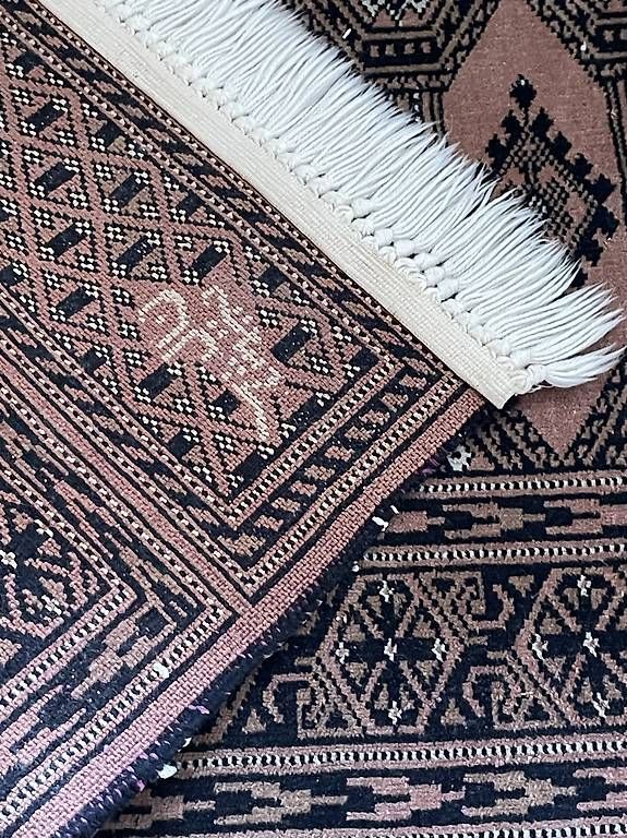 Tapis: Kleiner Teppich – D'occasion à Basel par MarcoJay13 3