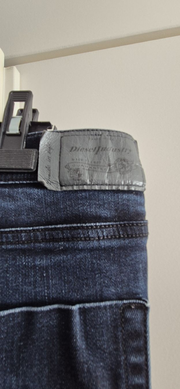 Diesel Jeans: Jeans Diesel Tepphar W31/L32 – Usato da Estavayer-le-lac venduto da Bruno1175 4