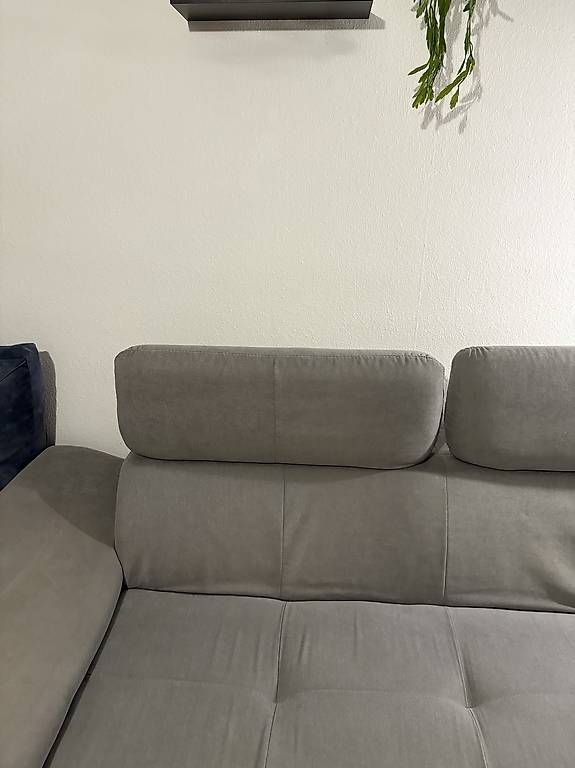 Sofas: Canapé 3 places  – D'occasion à Fribourg par efb_k2g5 1