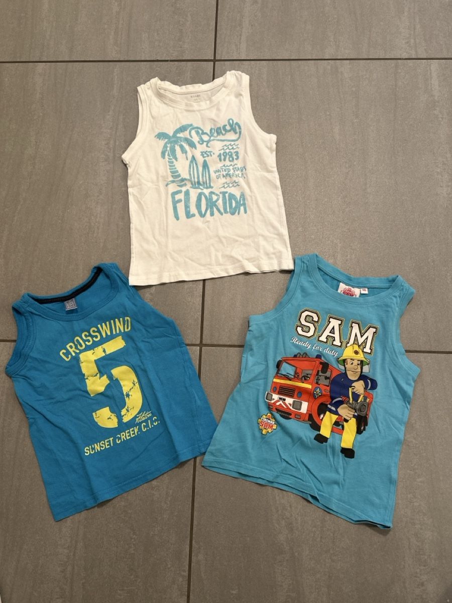 Camicie, T-shirt & Polo: Kurzarm Shirt Gr.110 – Usato da Pratteln venduto da Nala78