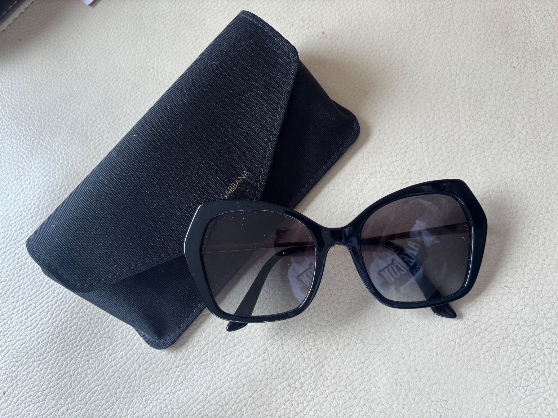 Dolce & Gabbana Occhiali & Lenti: Dolce Gabbana_wie NEU – Nuovo (secondo la descrizione) da St-George venduto da elena27