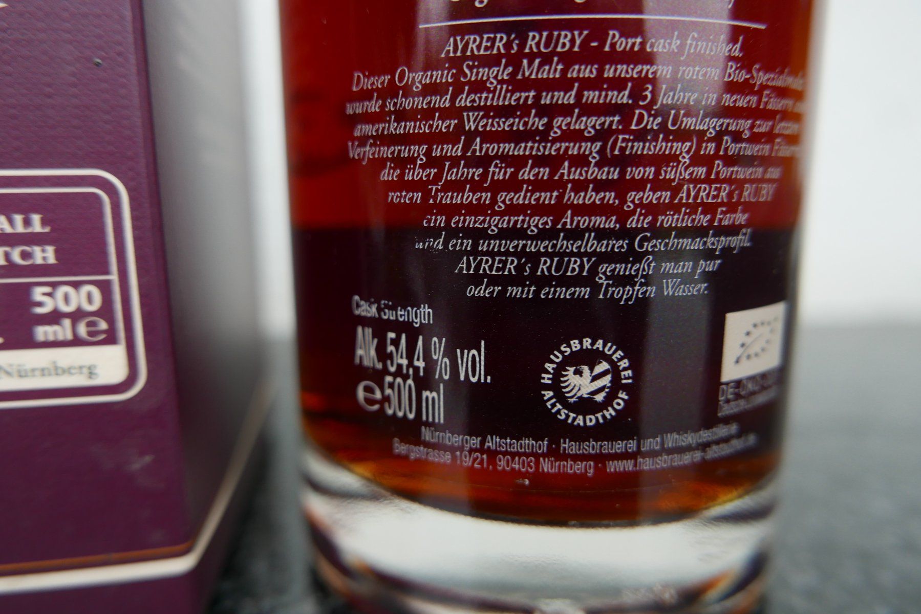 Spirituosen: Ayrer's Ruby Organic Single Malt Whisky 500ml Flasche – Neu und originalverpackt aus Rotkreuz von nigal 3