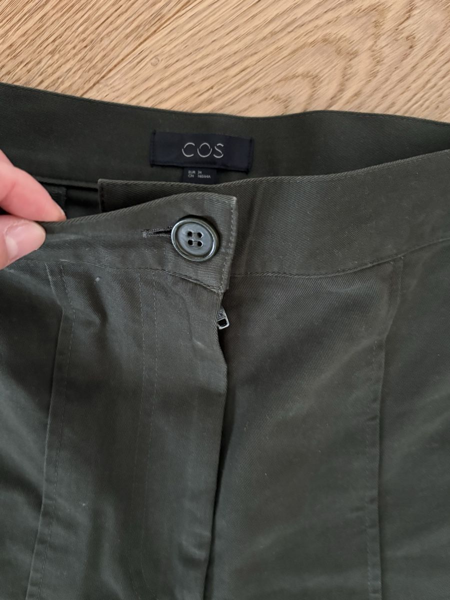 Cos Hosen: Cos cotton utility trousers  – Gebraucht aus St. Gallen von ott_f827 6