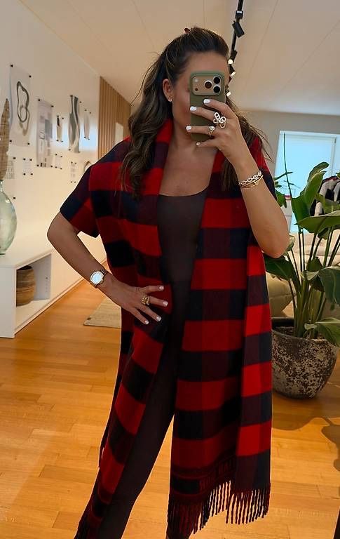 Dior Altro in  Abbigliamento & Accessori: DIOR CAPE RED & BLACK – Nuovo (secondo la descrizione) da Schwyz venduto da bofb 1