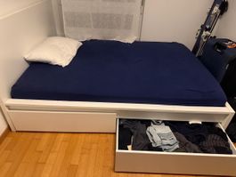 Ikea Malm Bett inkl. Lattenrost, Matratze und Schubladen