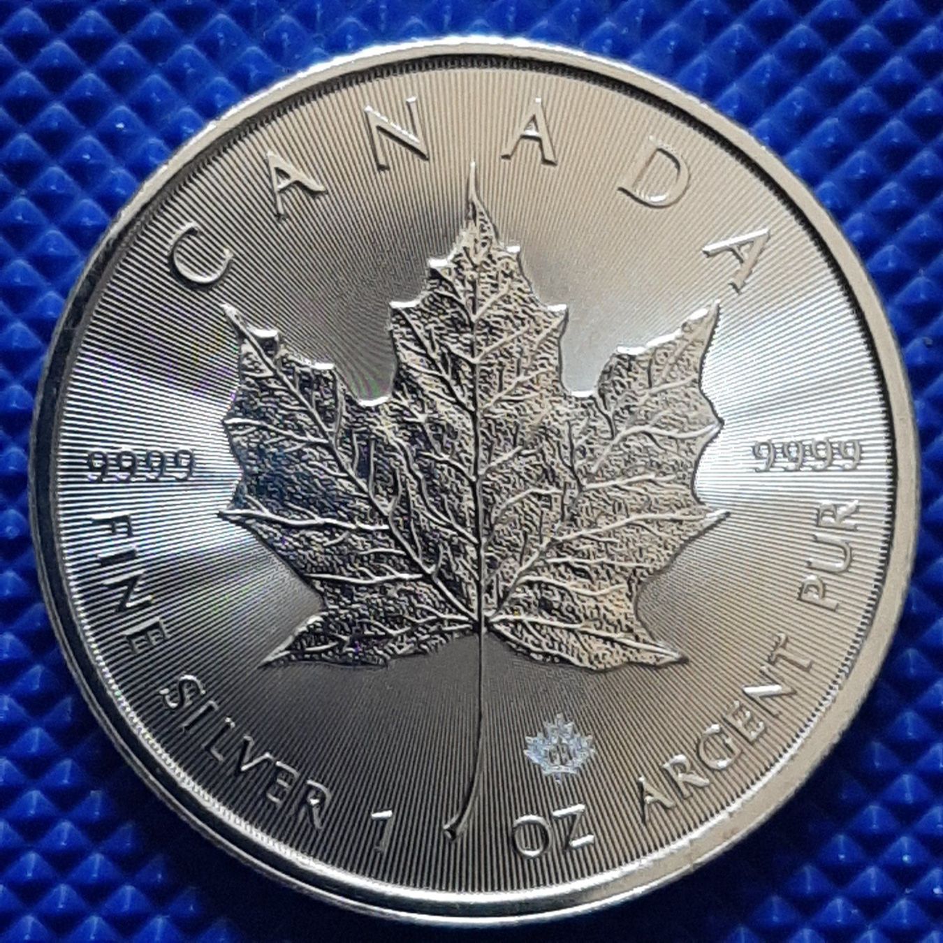 Toutes les monnaies: 1 oz Silver Maple Leaf Canada 2021 – Neuf (Voir description) à Carouge GE par cecob0909