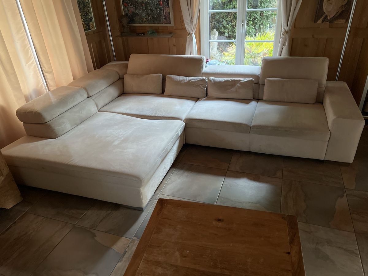 Livique Sofas: Ecksofa muss weg  – Gebraucht aus GONTENSCHWIL von Chriskrass 1