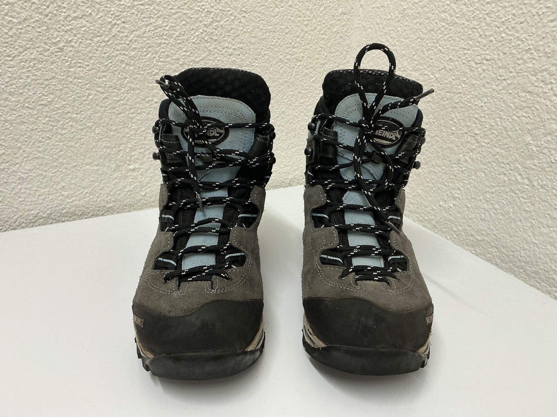Meindl Damenschuhe: Meindl Damen Wanderschuhe Trekkingschuhe Gr.41 – Gebraucht aus Siebnen von mac_8tmv 1