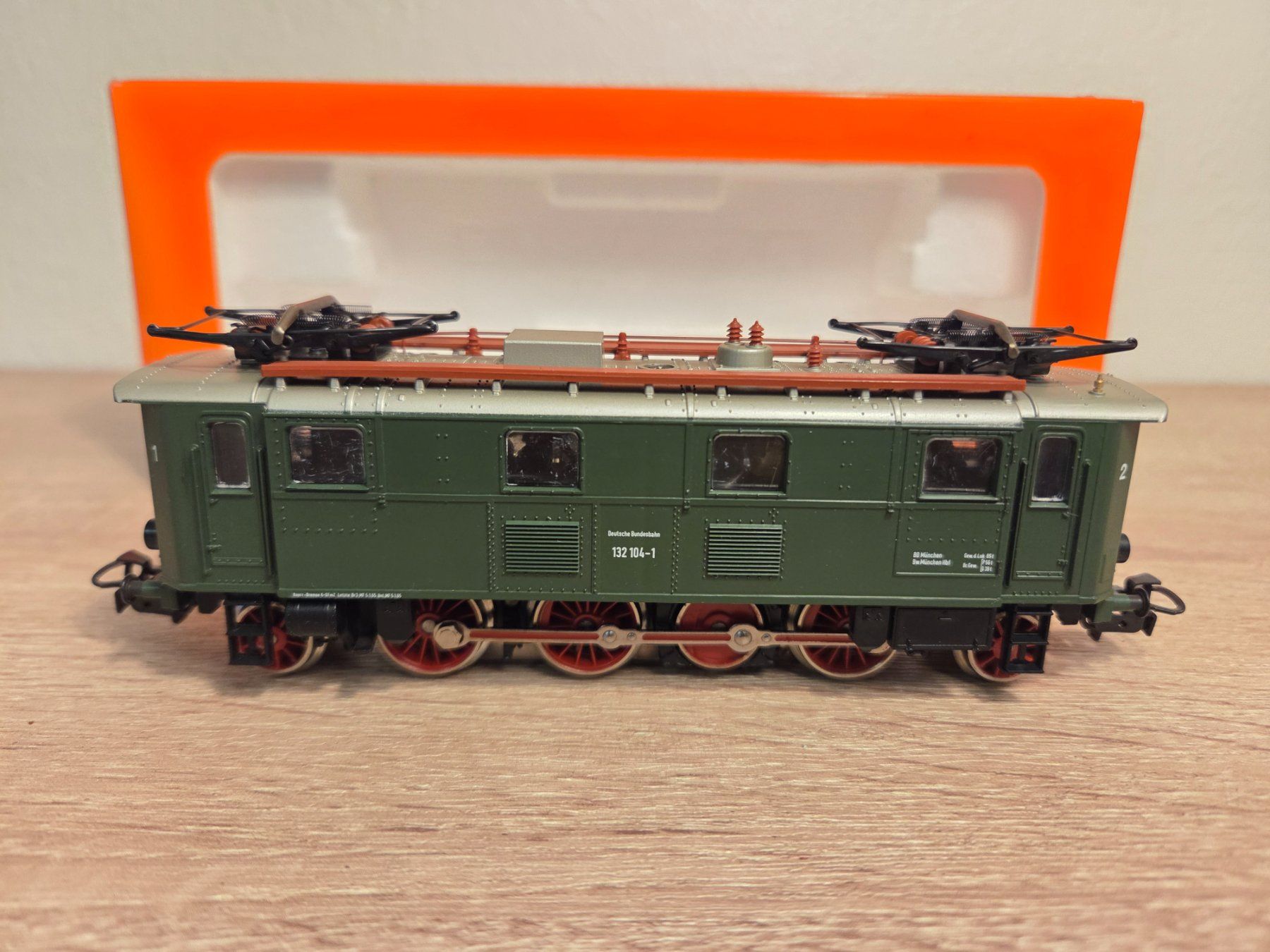 Märklin Modellini di ferrovie: Primex 3192 E-Lok BR 132 DB H0 (1) – Usato da St-Aubin-Sauges venduto da Lo_Go