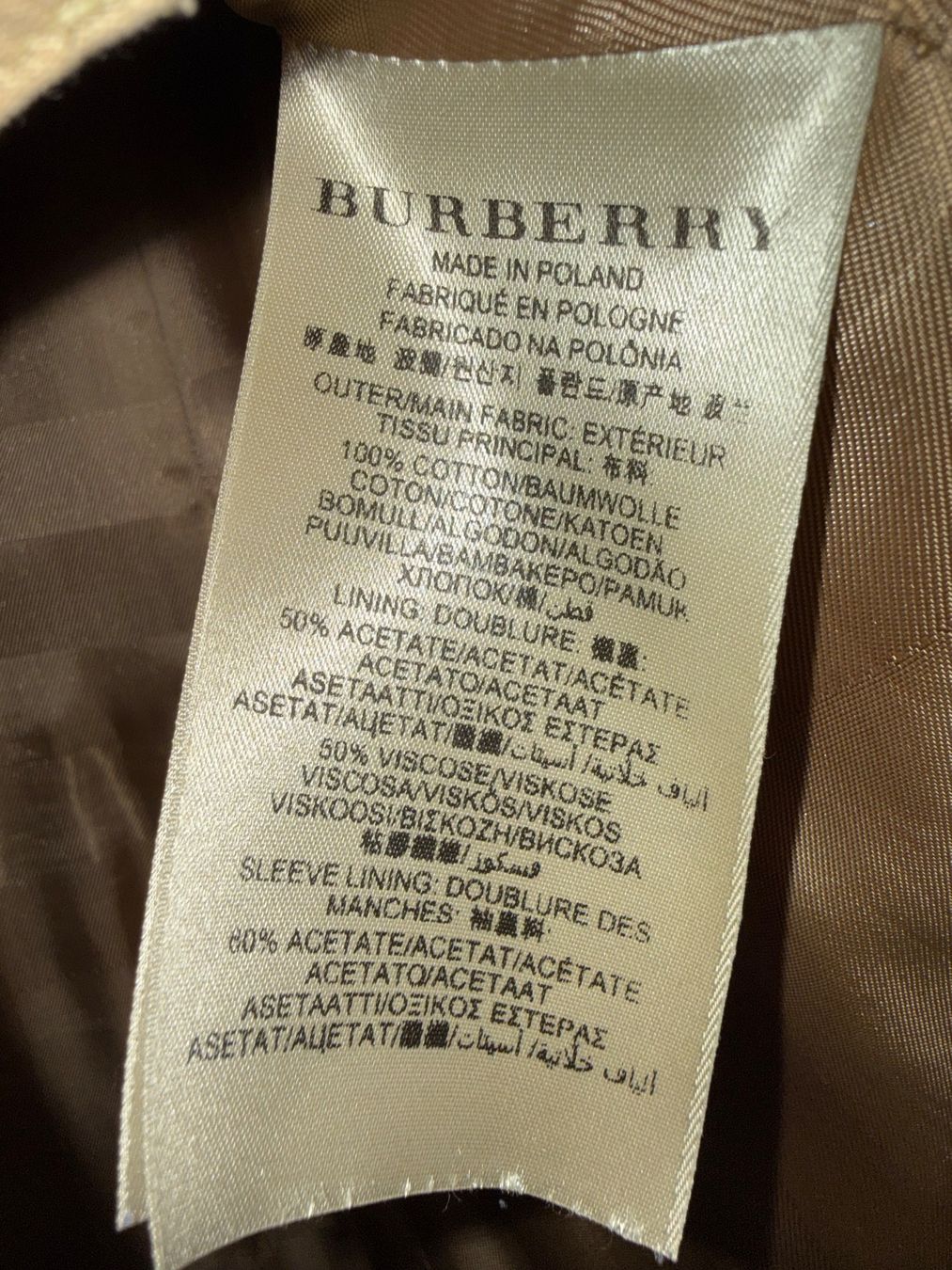 Burberry Cappotti: Burberry Trenchcoat Grosse 38 – Nuovo (secondo la descrizione) da Alpnach Dorf venduto da ljusja 9