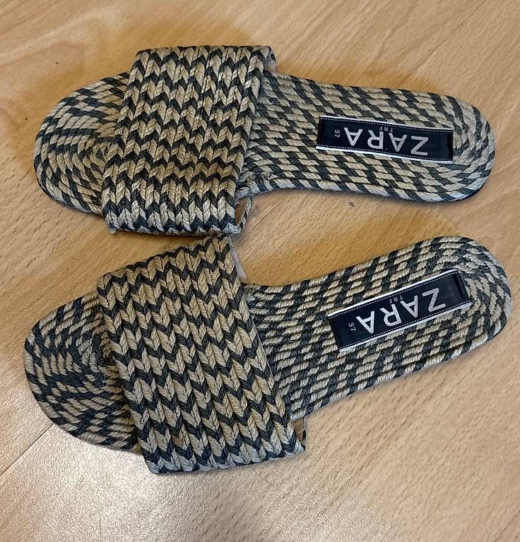 Flipper: Zara-Slipper – Usato da Winterthur venduto da eva_zfz7 1